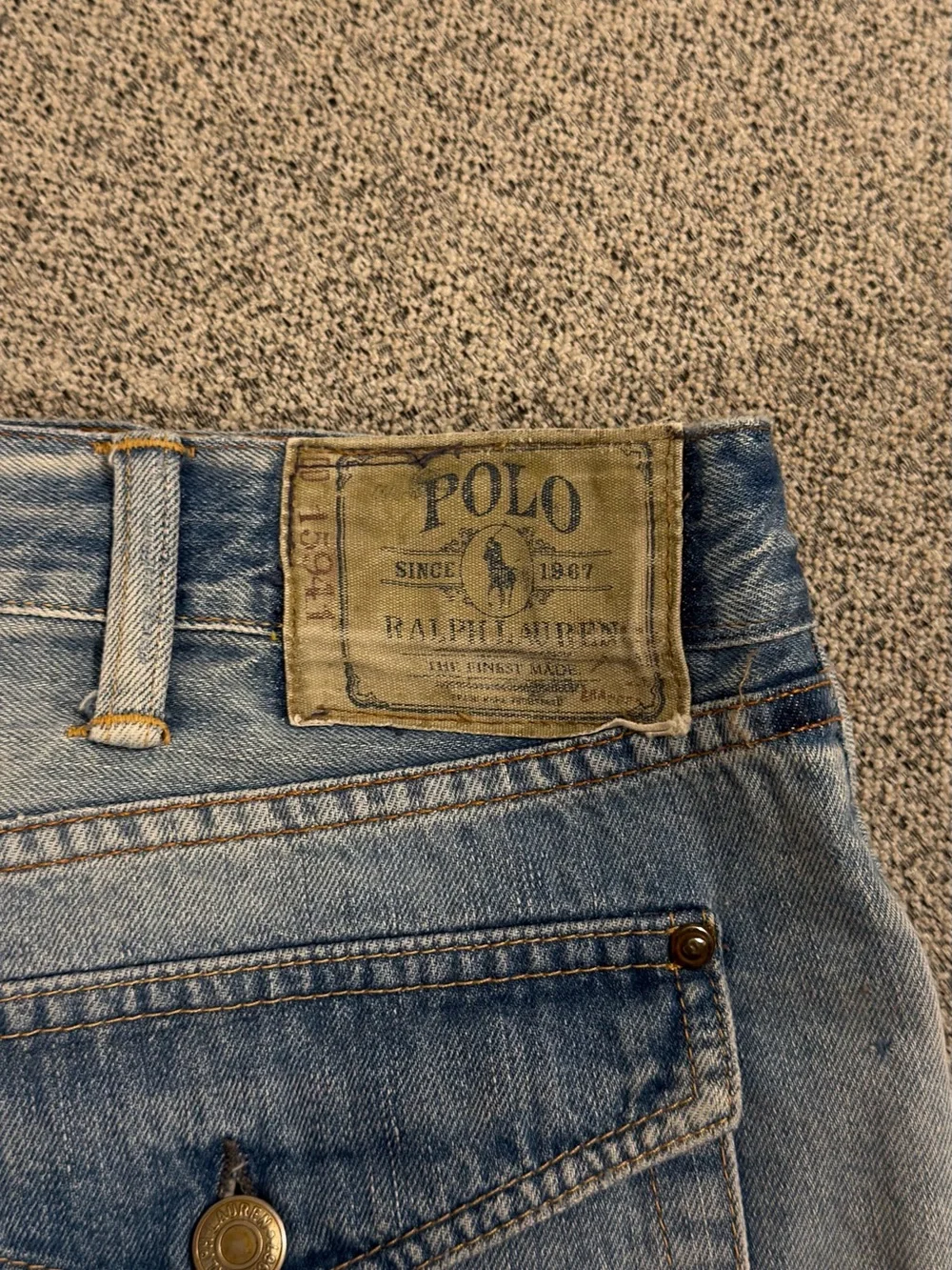 Polo Ralph Lauren York Classic Jeans Mens 38x34 Light Wash Distressed Denim 2010